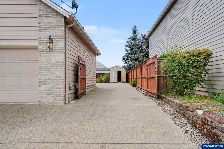 482  Yellowstone Dr, Monmouth, OR 97361 - #3