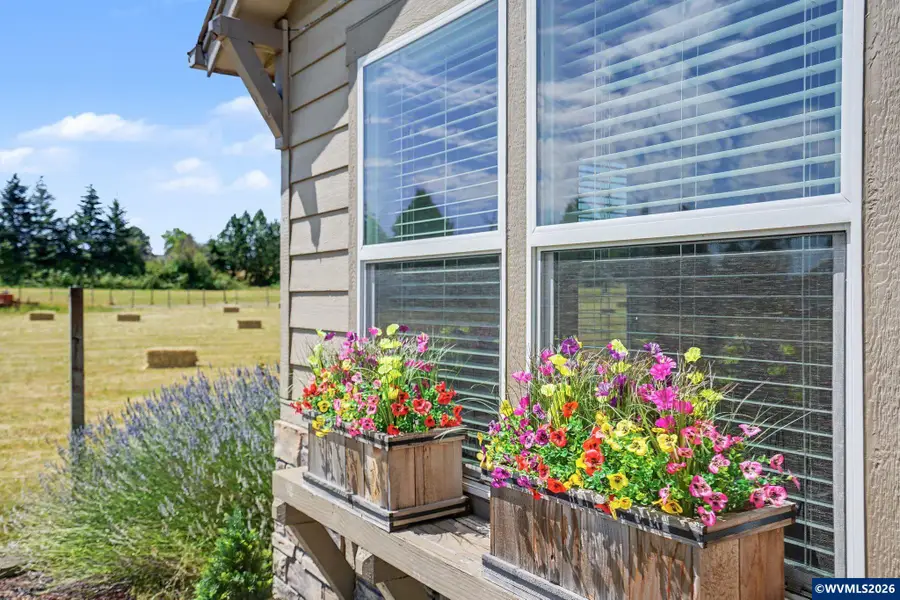 240  Sparks St, Monmouth, OR 97361 - #2