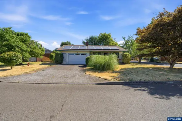 1404  Umpqua Rd, Woodburn, OR 97071
