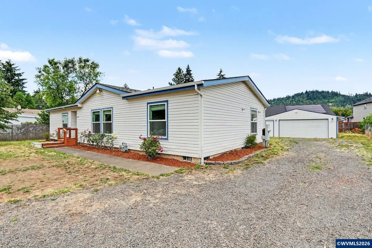 2255  Fuller Ln, Lebanon, OR 97355 - #1