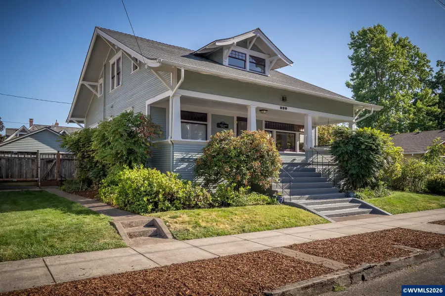 820  4th Av SW, Albany, OR 97321 - #2