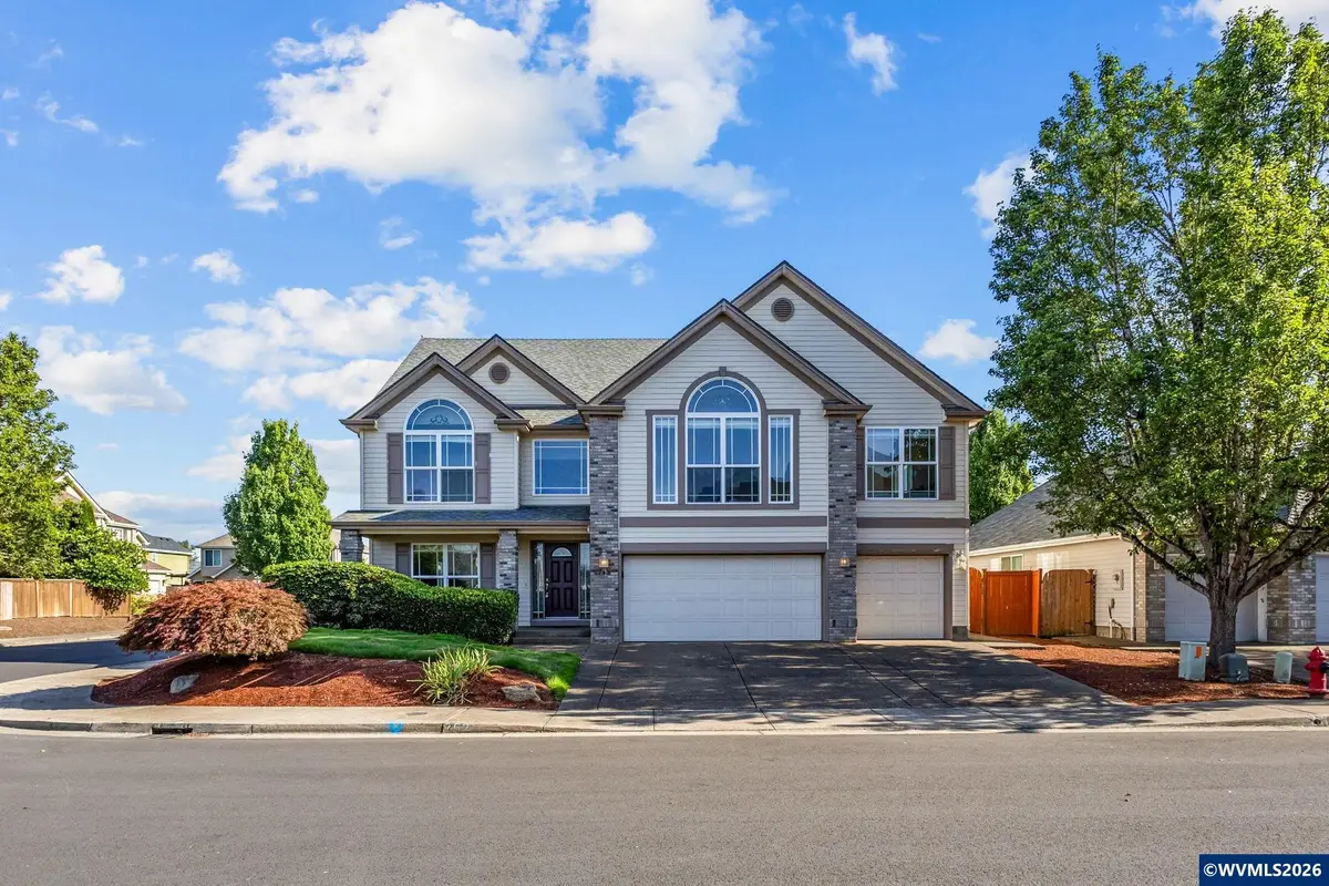 762  Burgundy Av NE, Keizer, OR 97303 - #1