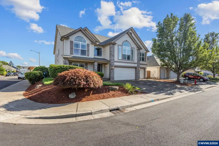762  Burgundy Av NE, Keizer, OR 97303 - #2