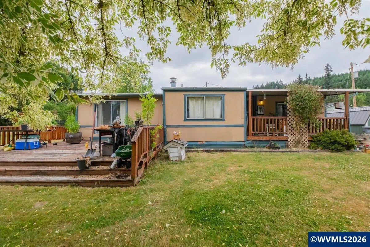 4624  Kalmia St, Sweet Home, OR 97386 - #1