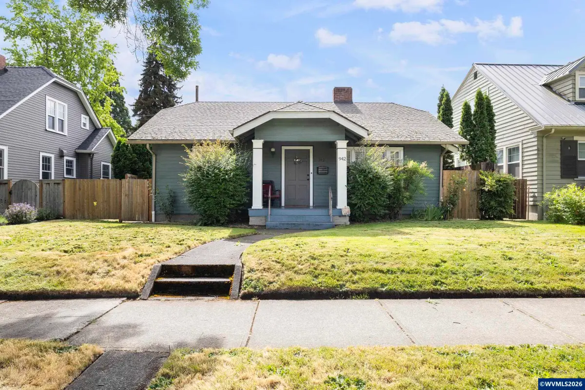 942  Summer St NE, Salem, OR 97301 - #1