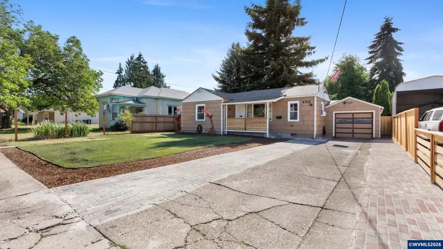 452  College St S, Monmouth, OR 97361 - #2