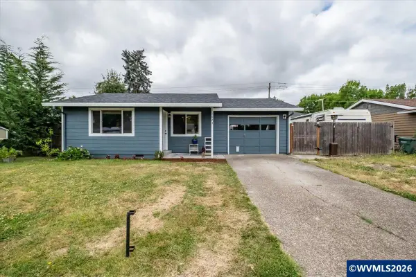 1023  Josephine St E, Monmouth, OR 97361