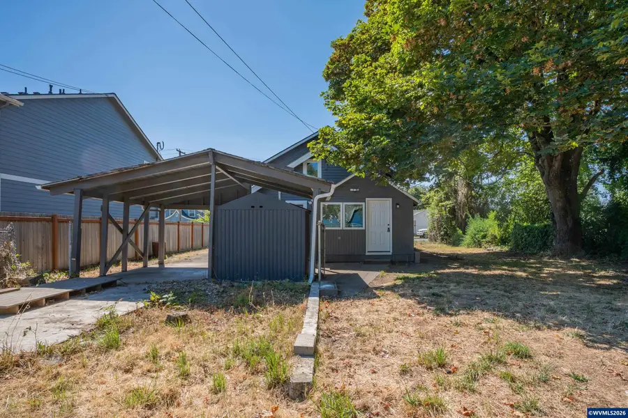 127 S Williams St, Lebanon, OR 97355 - #2