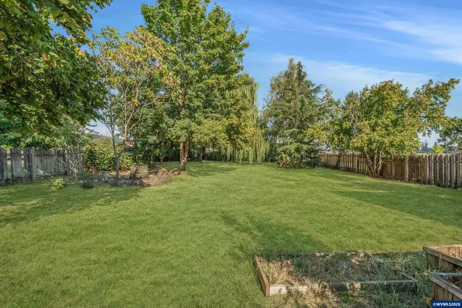 265 S 7th St, Jefferson, OR 97352 - #2