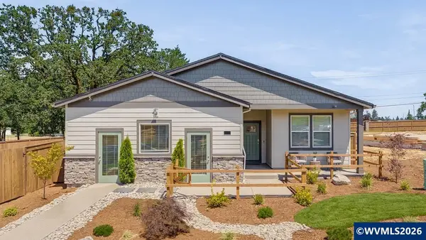 2664  Landau St SE, Salem, OR 97306