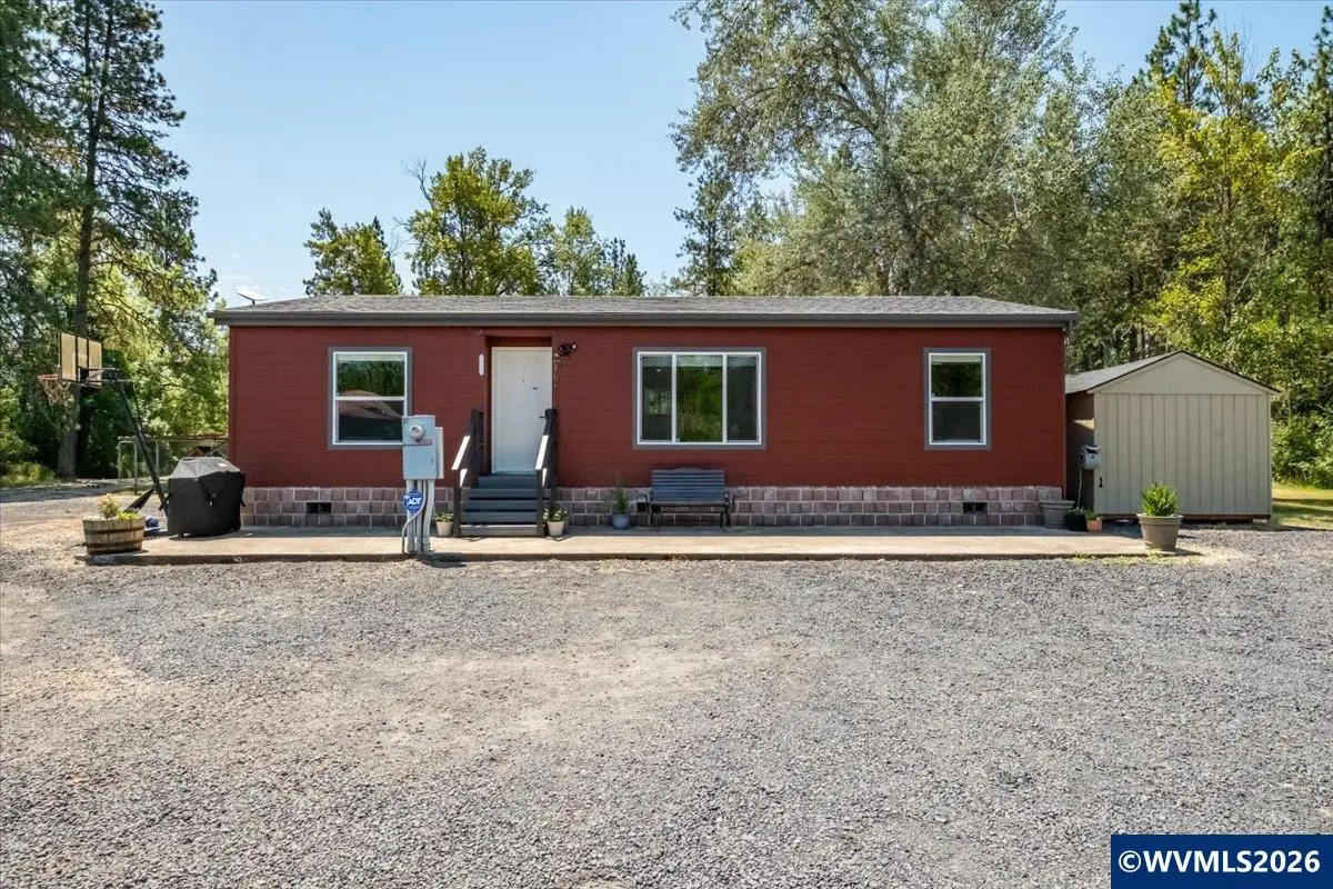29727  Santiam Terrace Rd, Lebanon, OR 97355 - #1