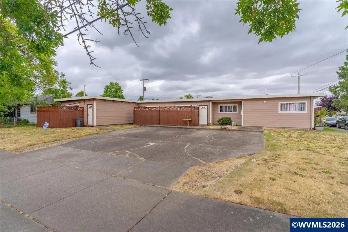 1921  Elm St SW, Albany, OR 97321 - #1