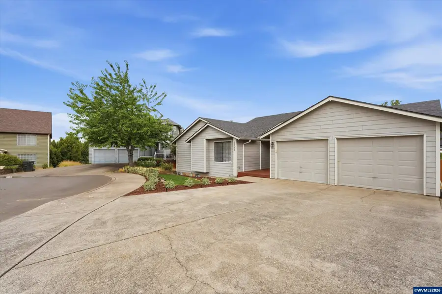 2069  Flag Stone Ct N, Keizer, OR 97303 - #2