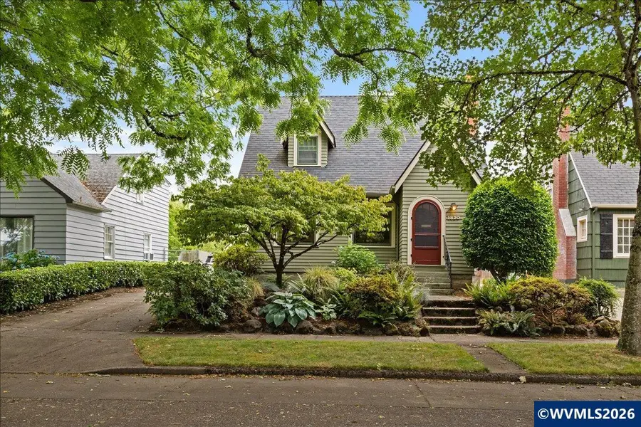 1820  19th St NE, Salem, OR 97301 - #3