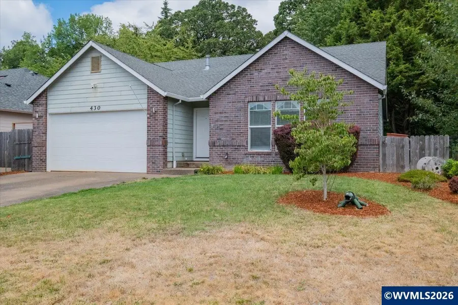430  Burlwood Av, Monmouth, OR 97361 - #2