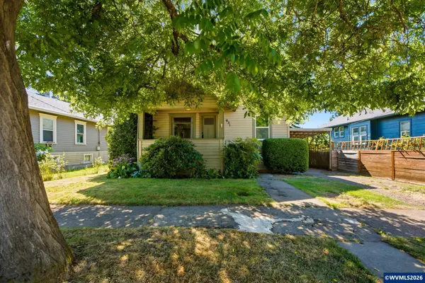 631  Breys Av NE, Salem, OR 97301