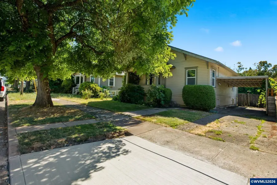 631  Breys Av NE, Salem, OR 97301 - #3