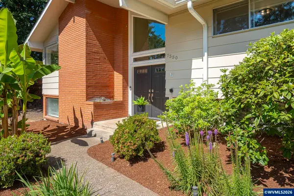 7350 NW Valley View Dr, Corvallis, OR 97330
