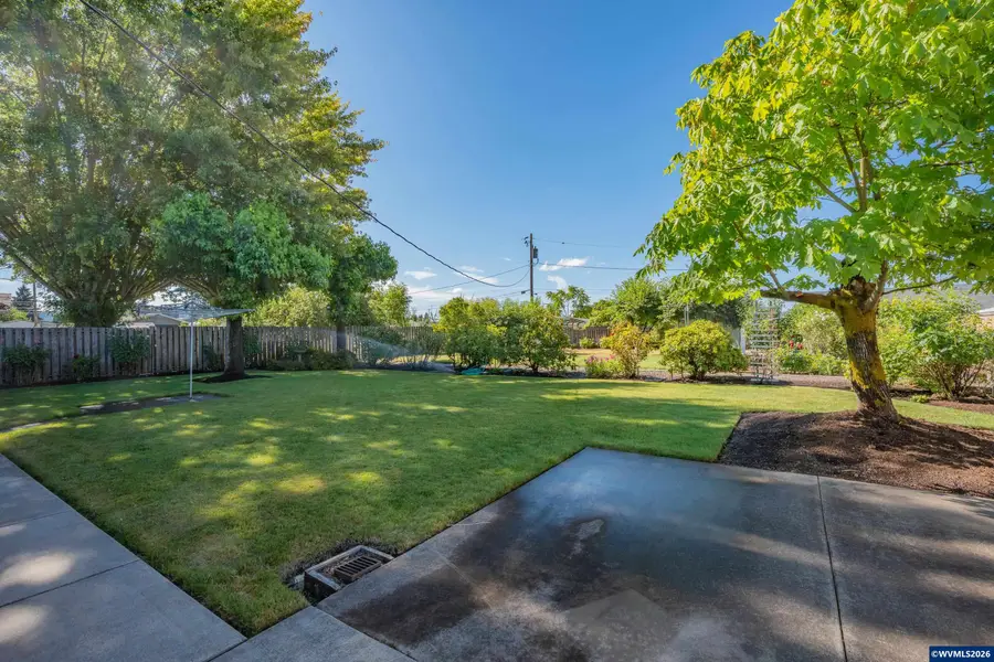 850 W Rose St, Lebanon, OR 97355 - #3