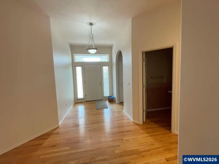 2067  Alex Av SE, Salem, OR 97302 - #2