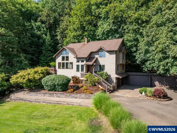 3153  Kwonesum Ct S, Salem, OR 97306