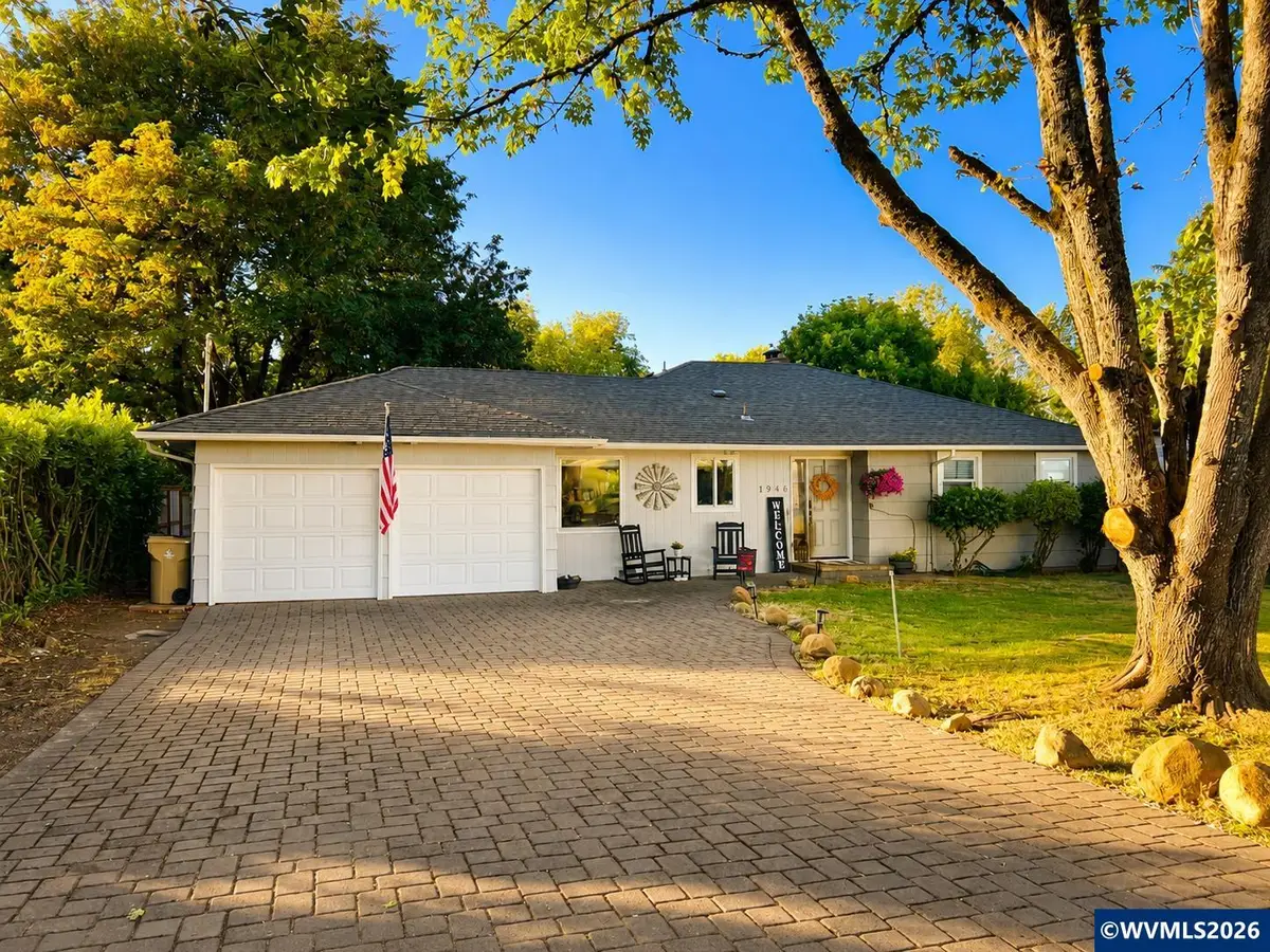 1946 SE Miller Av, Dallas, OR 97338 - #1