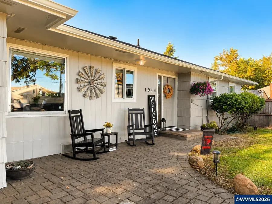 1946 SE Miller Av, Dallas, OR 97338 - #3