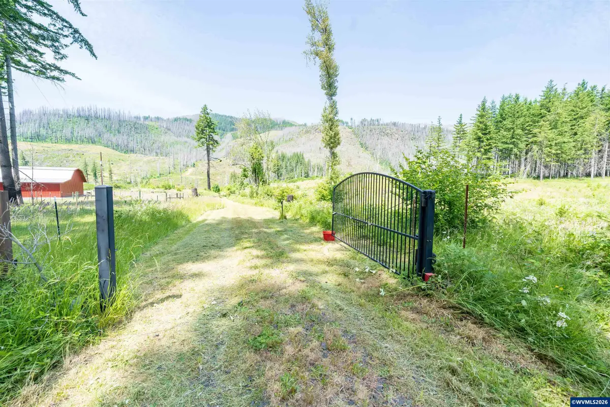 51789  Gates Bridge E, Gates, OR 97346 - #1