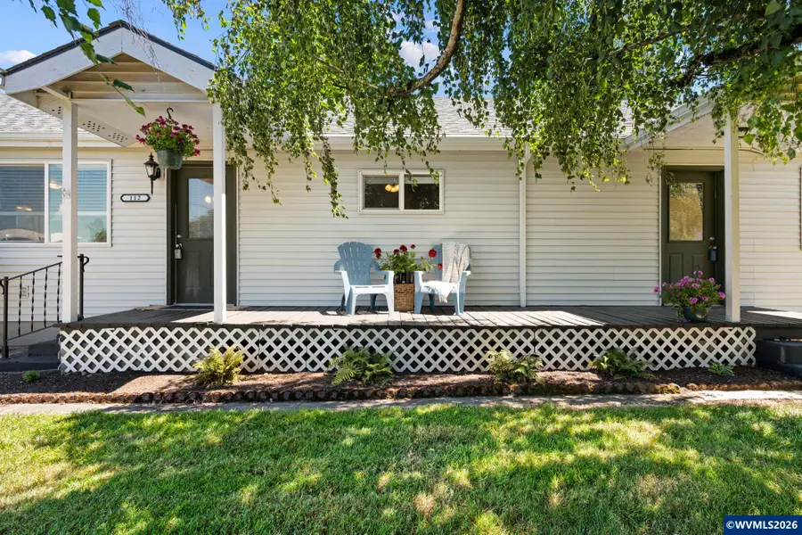 112 E 2nd St, Halsey, OR 97348 - #2