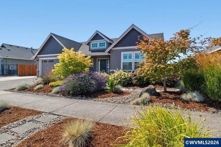 910  Grant St, Mount Angel, OR 97362 - #3