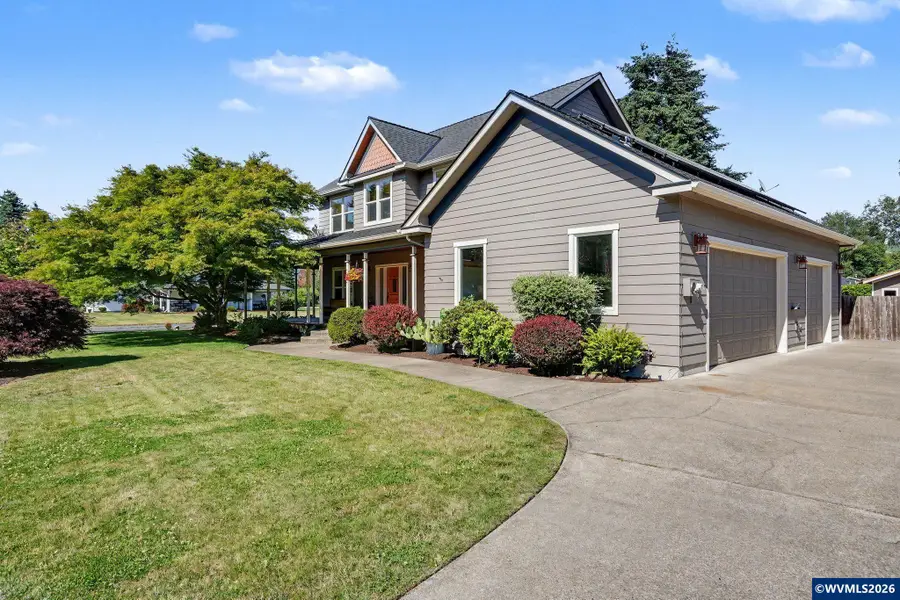 764  3rd St, Lyons, OR 97358 - #3