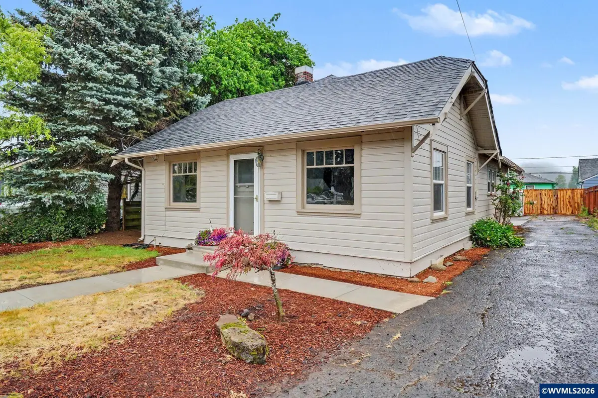 969 SE Miller Av, Dallas, OR 97338 - #1