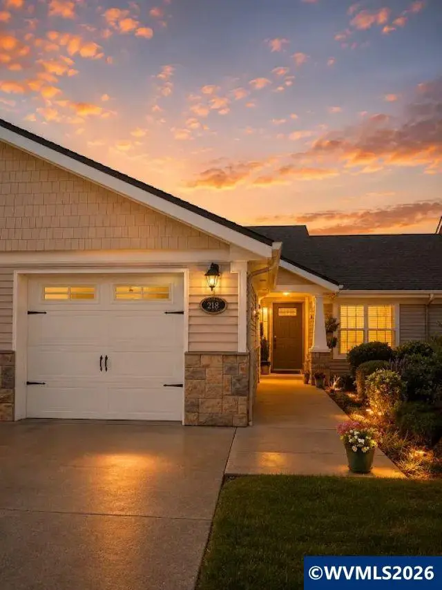 78  South Place Wy, Lebanon, OR 97355 - #1