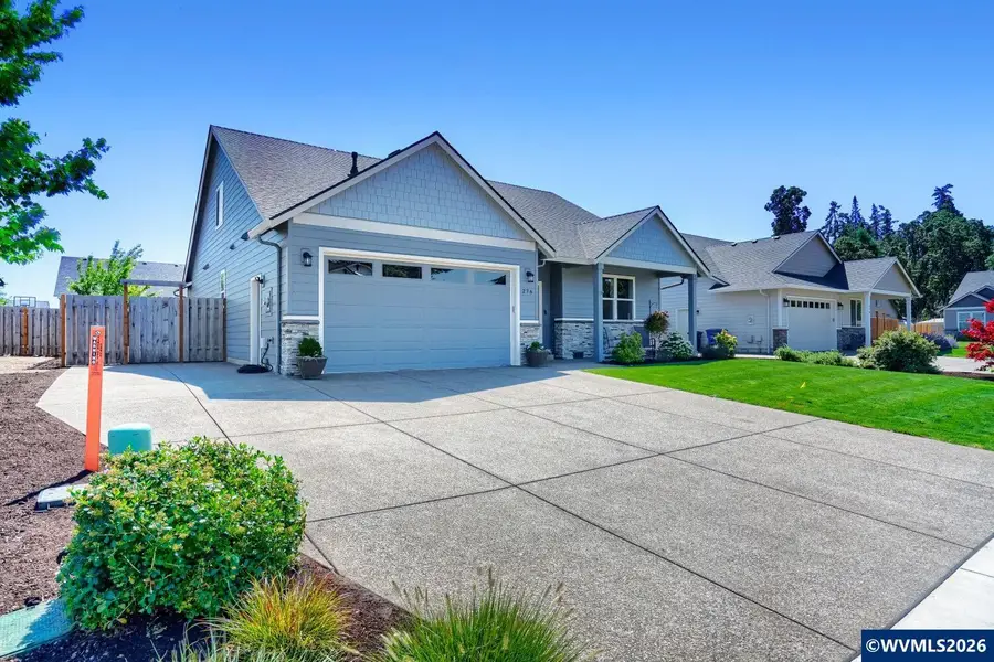 276 NE Cedar St, Sublimity, OR 97385 - #2