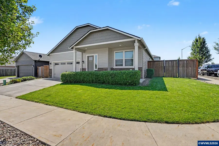 1411 SE Snowberry Av, Dallas, OR 97338 - #3