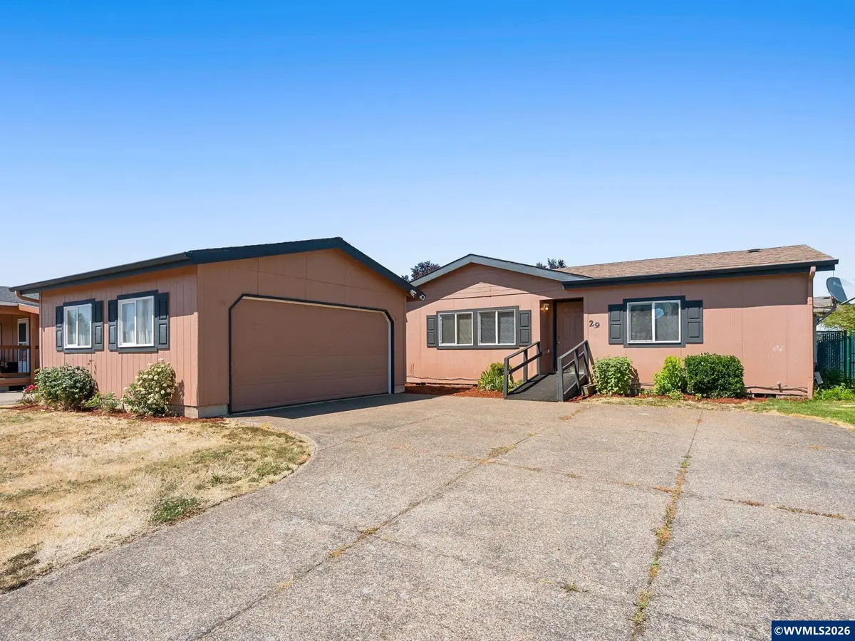 11105  Main St NE, Donald, OR 97020 - #1