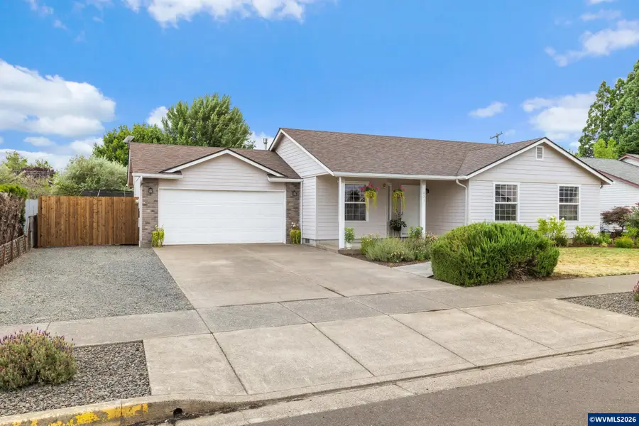 431  Violet St, Lebanon, OR 97355 - #2