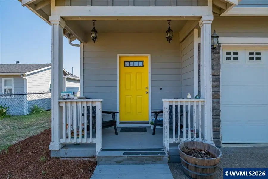 195  Picture St, Independence, OR 97351 - #2