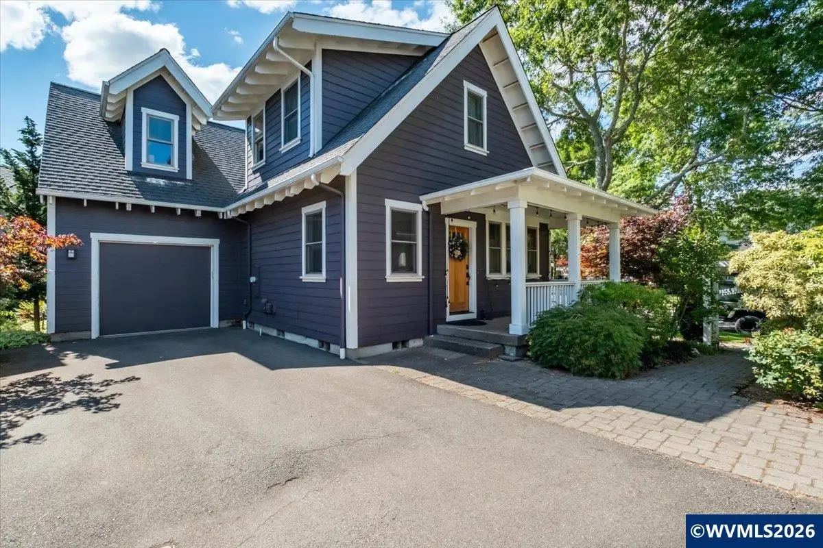 1007  Gwinn St E, Monmouth, OR 97361 - #1