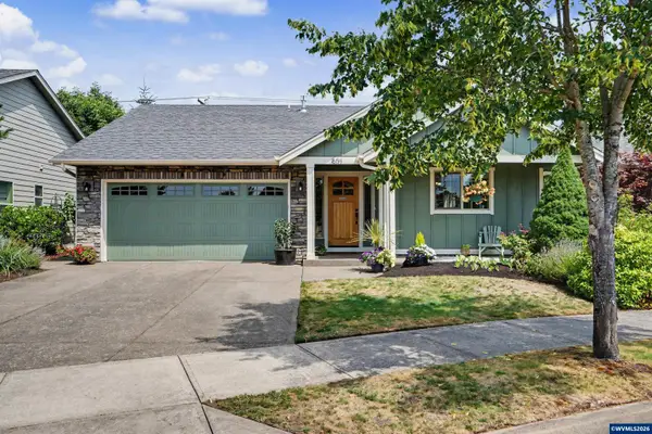 801  Pintail St, Silverton, OR 97381
