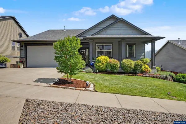 1644  Centennial Dr, Silverton, OR 97381