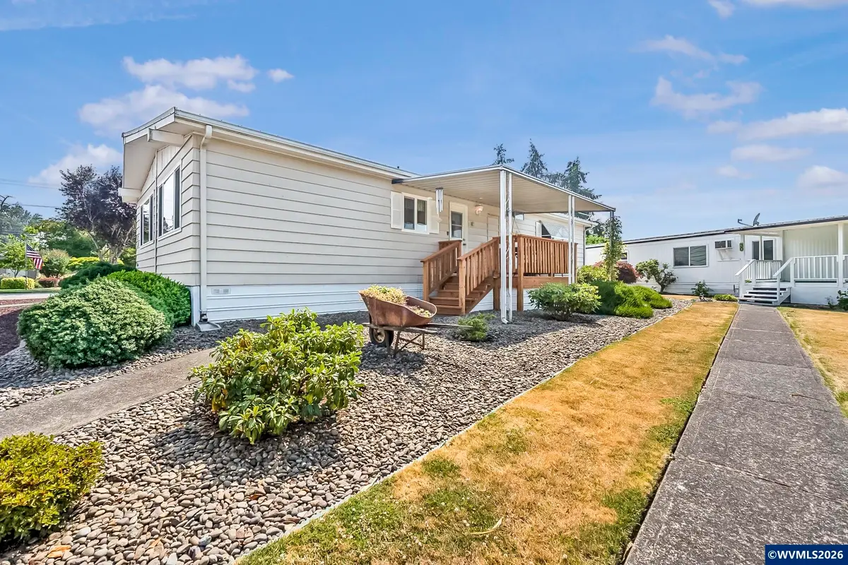 1918  Pine St NE, Silverton, OR 97381 - #1