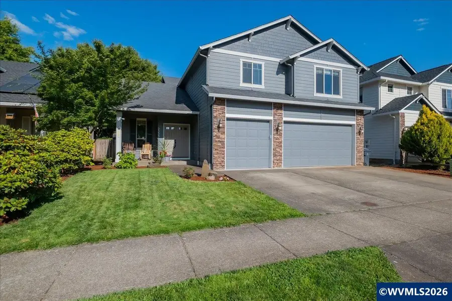 2333  Mountain River Dr, Lebanon, OR 97355 - #3