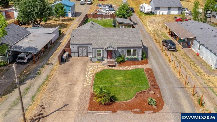 3521 NE Bernard Av, Albany, OR 97322 - #3