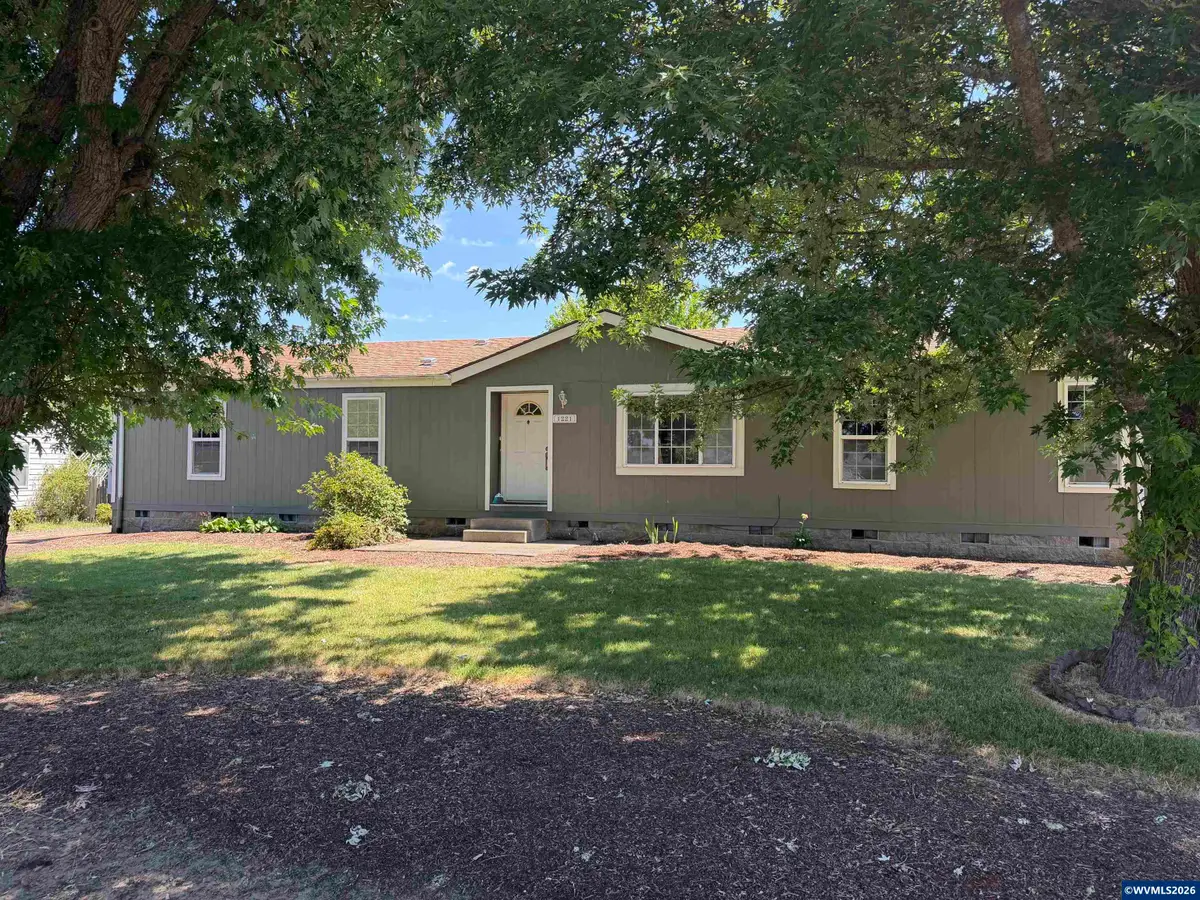 1221  47th Av, Sweet Home, OR 97386 - #1