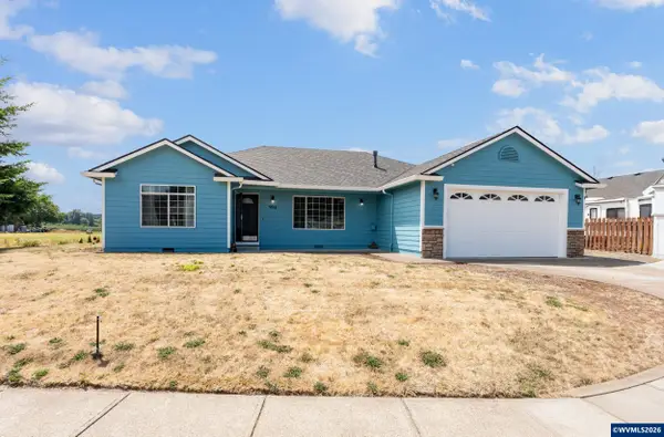 904  Isabel Dr, Jefferson, OR 97352