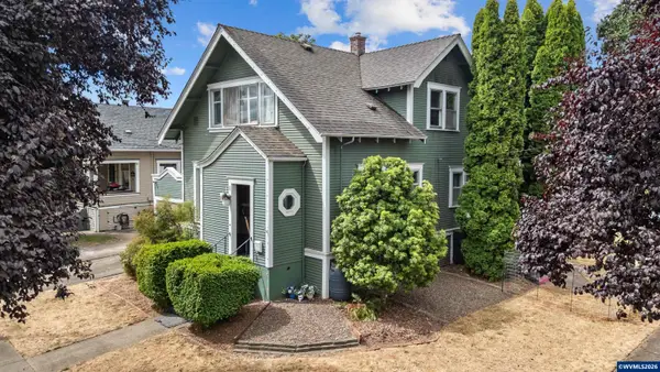 906  Maple St SW, Albany, OR 97321