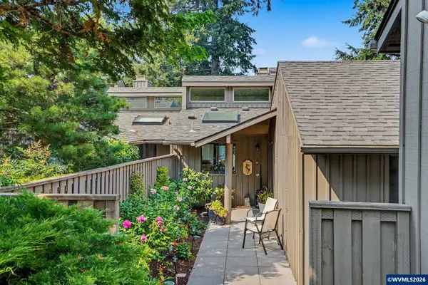 3451  Augusta National Dr S, Salem, OR 97304