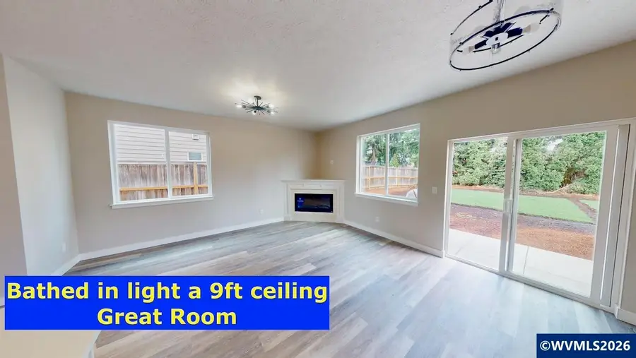 198  Gwinn St E, Monmouth, OR 97361 - #3