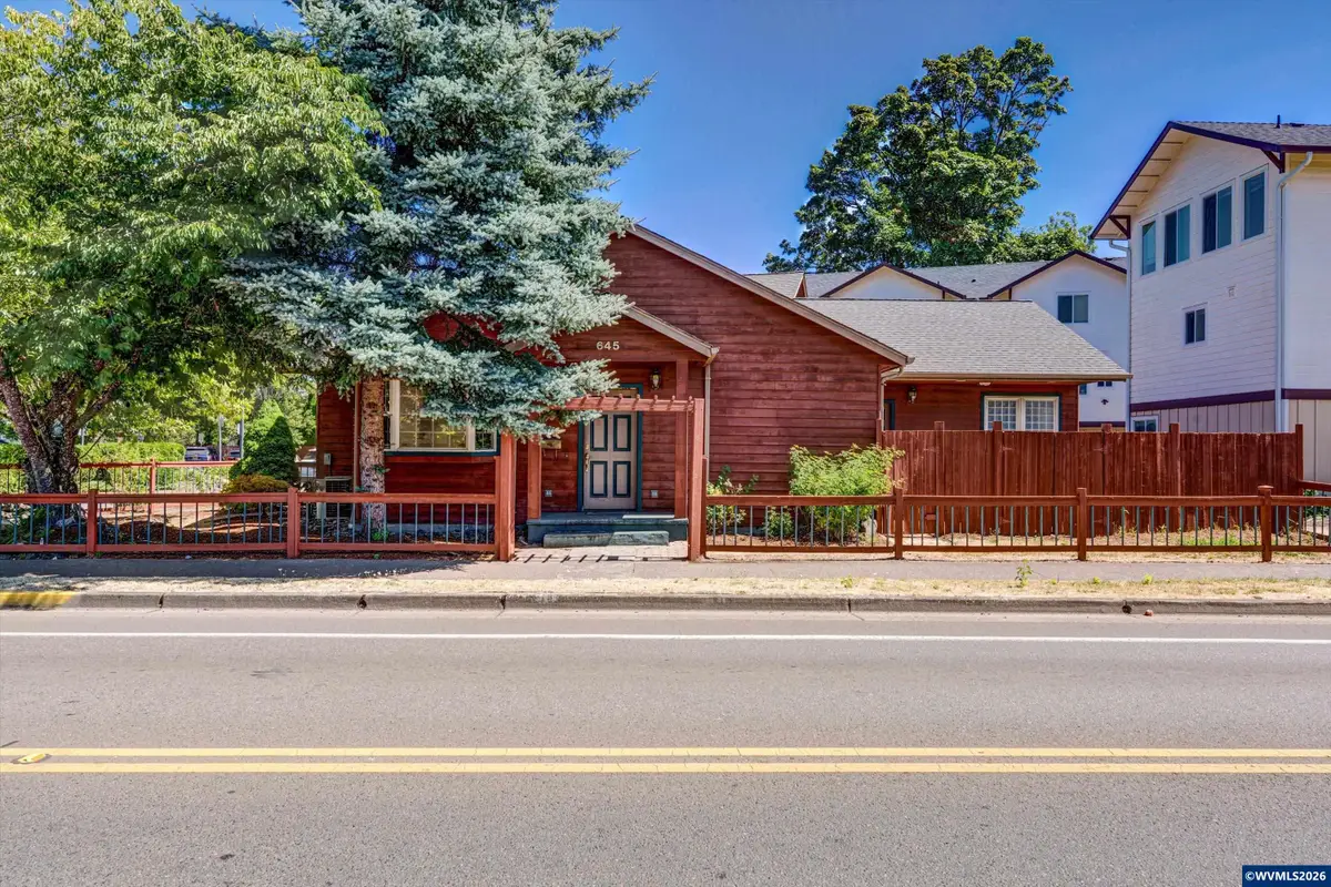 645 NW Kings Bl, Corvallis, OR 97330 - #1